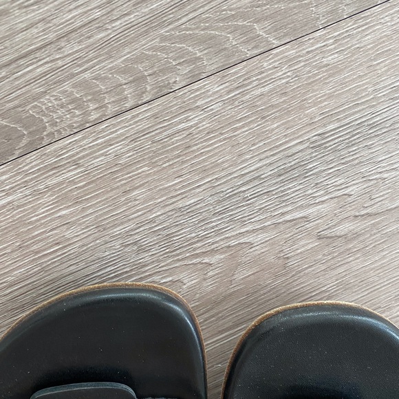 Yves Saint Laurent black strappy sandal size 37.5 - Picture 8 of 15